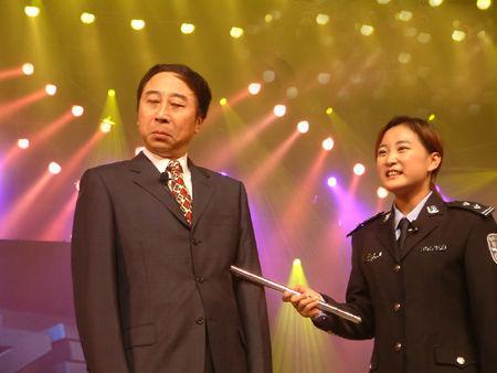 冯巩是马季的徒弟吗？给冯巩下套的徒弟是谁