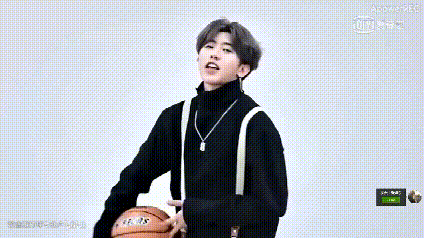 说你打篮球像蔡徐坤是什么梗？怎么回应别人(打篮球很蔡徐坤是什么意思)