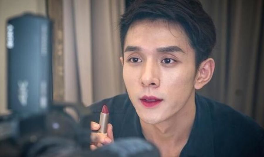 李佳琦被百雀羚放鸽子是怎么回事