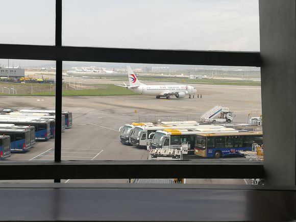 机场贵宾室有必要买吗？贵宾室里面可以免费