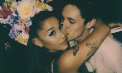 A妹宣布结婚(A妹宣布结婚性)