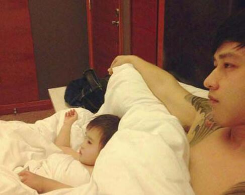 沉珂为什么要自残假死?沉珂是杀马特的鼻祖(沉珂是哪里人) 沉珂为什么要自残假死?沉珂是杀马特的鼻祖(沉珂是哪里人)