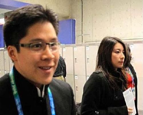 霍启刚因旺夫相看上郭晶晶？郭晶晶在霍家的(郭晶晶嫁霍启刚的原因)