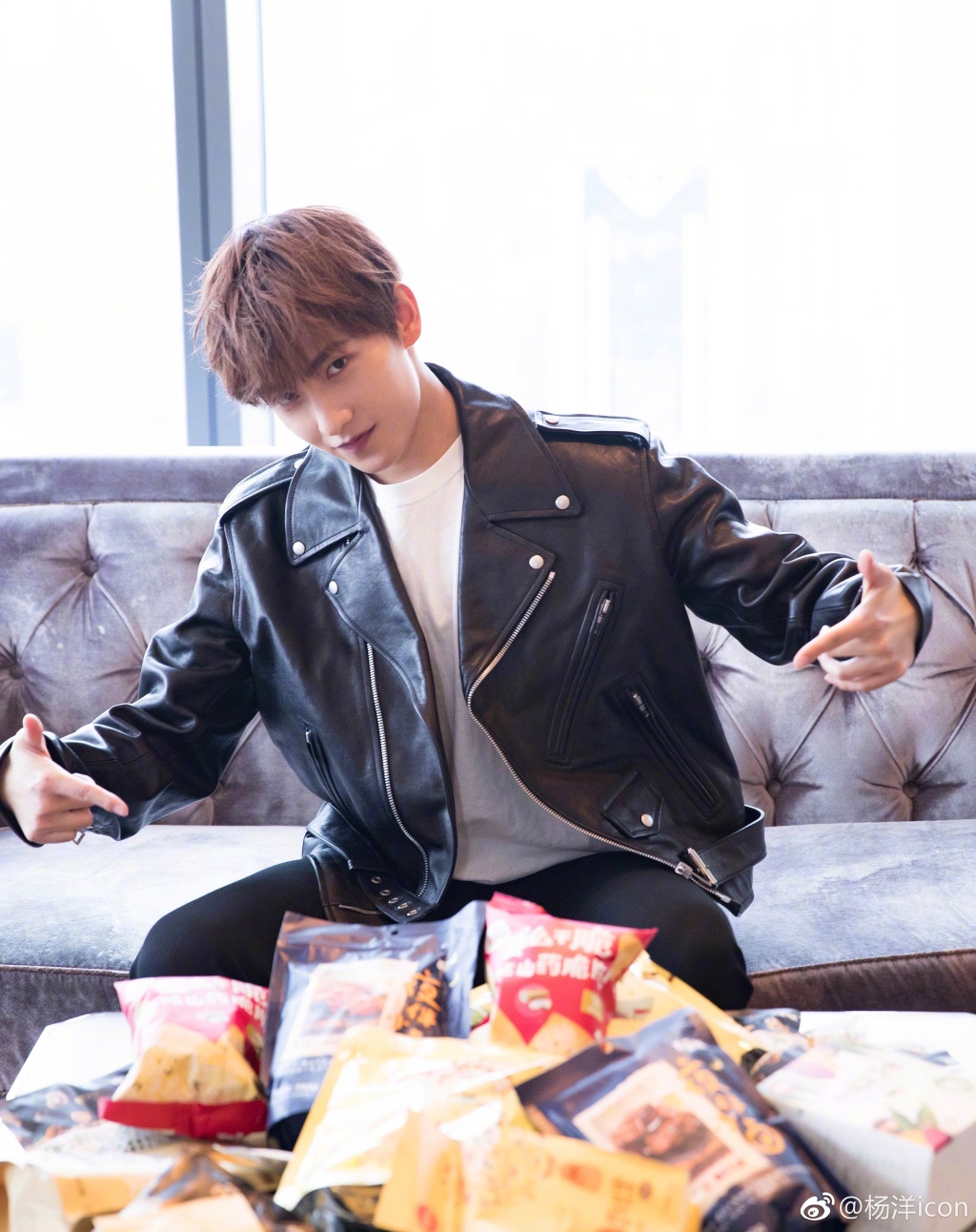 杨洋为什么叫大志、杨秤砣、脚脚？杨洋人气