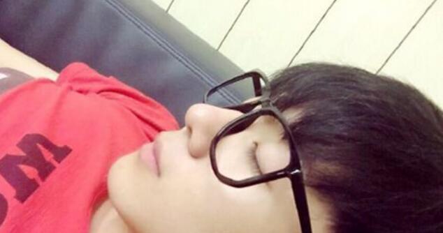 夏之光欧阳娜娜公主抱图(放欧阳娜娜的图片)