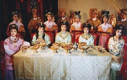 林黛玉的性格特点(林黛玉的性格特点及事例) 林黛玉的性格特点(林黛玉的性格特点及事例)