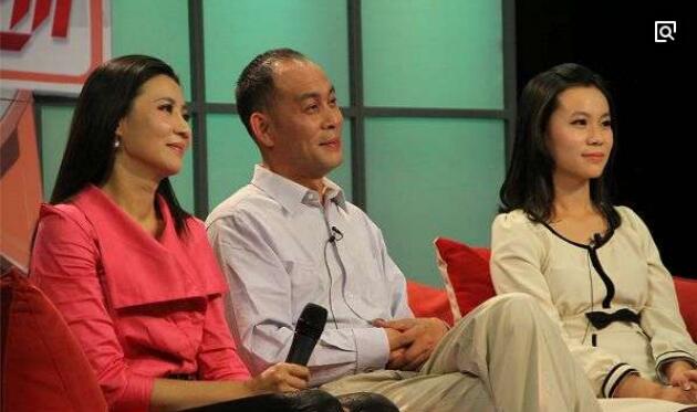 张思乐现在的男朋友是付豪吗?张思乐全家福 张思乐现在的男朋友是付豪吗?张思乐全家福