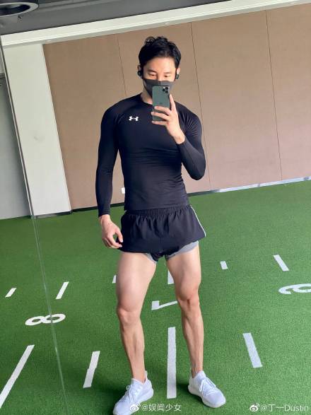 丁一郑元畅深夜亲密动图(郑元畅亲密照片)