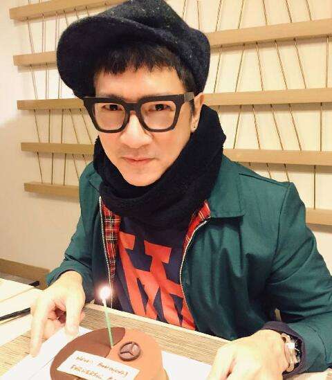 单立文为什么叫豹哥?单立文和梅艳芳竟然谈 单立文为什么叫豹哥?单立文和梅艳芳竟然谈