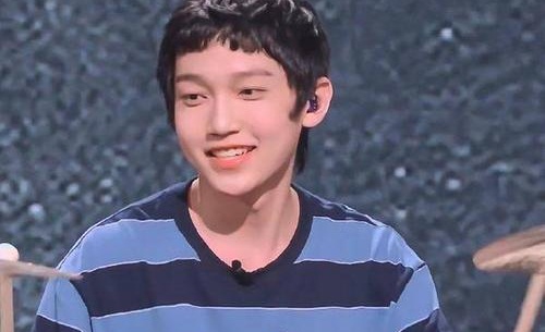 鼓手鞠翼铭年龄身高介绍(微笑鼓手鞠翼铭) 鼓手鞠翼铭年龄身高介绍(微笑鼓手鞠翼铭)