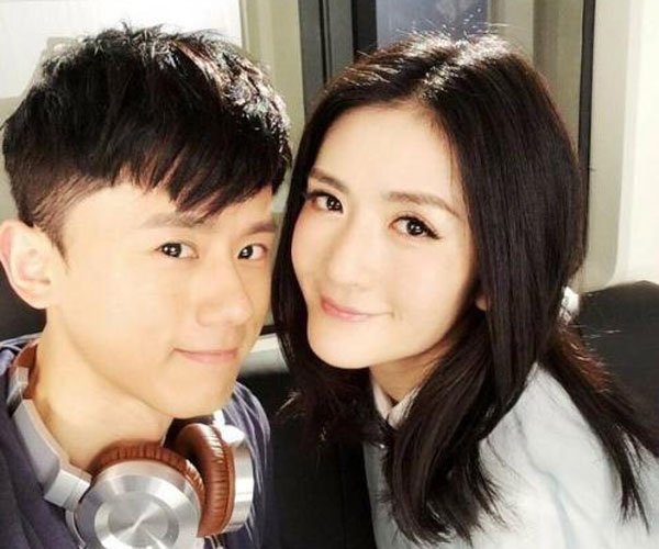 张杰打谢娜照片曝光什么情况(谢娜被张杰打是真的吗) 张杰打谢娜照片曝光什么情况(谢娜被张杰打是真的吗)