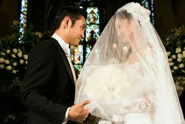 袁弘微博翻车事件是怎么回事(袁弘微博新浪微博微博)