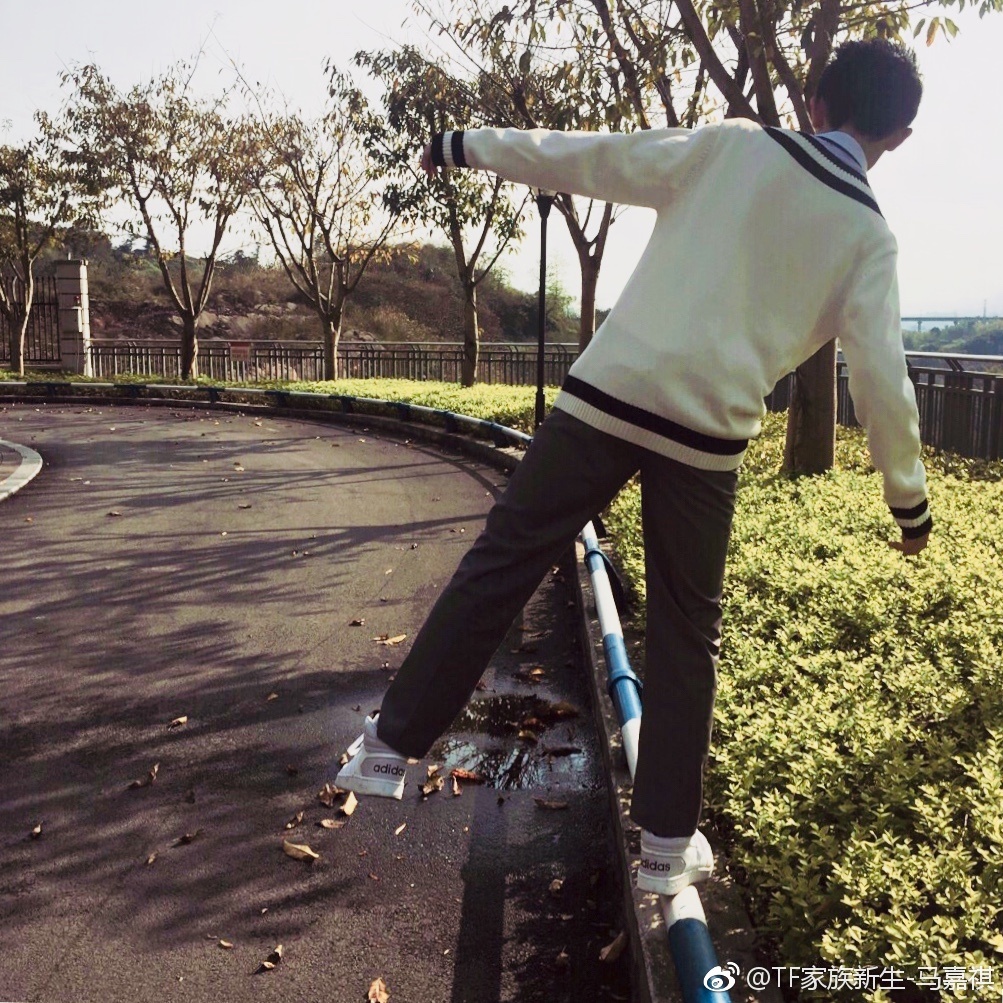 马嘉祺为什么叫缝、简亓（qí）？马嘉祺什