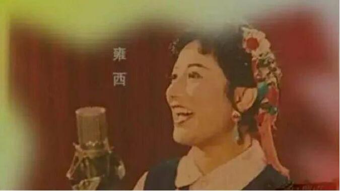 韩红是藏族为什么姓韩？韩红妈妈叫雍西是西