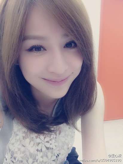王心凌出道前照片图(王心凌未出道照片) 王心凌出道前照片图(王心凌未出道照片)