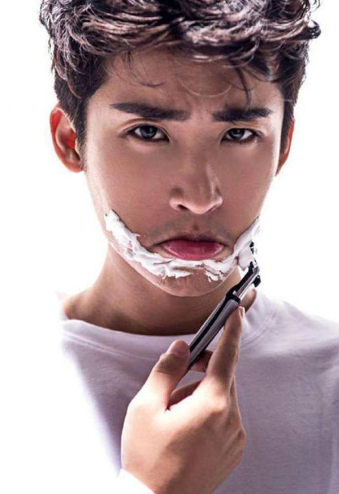 张赫是杨幂公司的吗？张赫和唐艺昕什么关系(张赫是谁旗下的艺人)