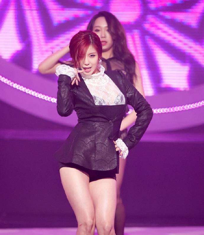 全孝盛的胸是多大罩杯的