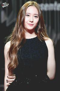 郑秀晶软三胖的称号怎么来的?郑秀晶谈美容