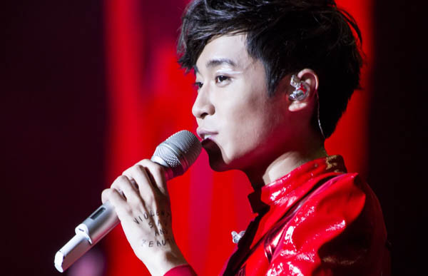 吴青峰和张悬是什么关系？吴青峰为什么叫吴(张悬写给吴青峰的话)