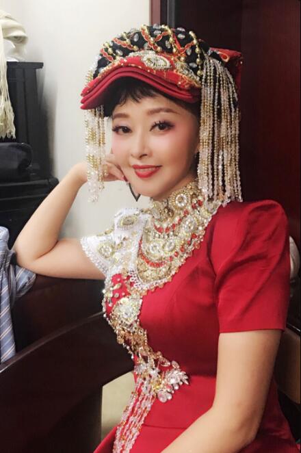 曲比阿乌现任丈夫是谁(曲比阿乌的个人资料)