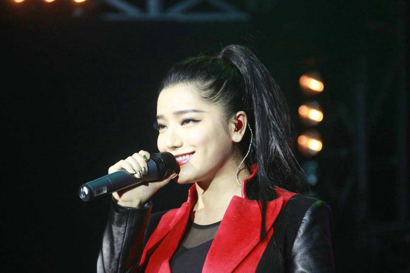 江映蓉女性不该只有白幼瘦(江映蓉瘦的照片)