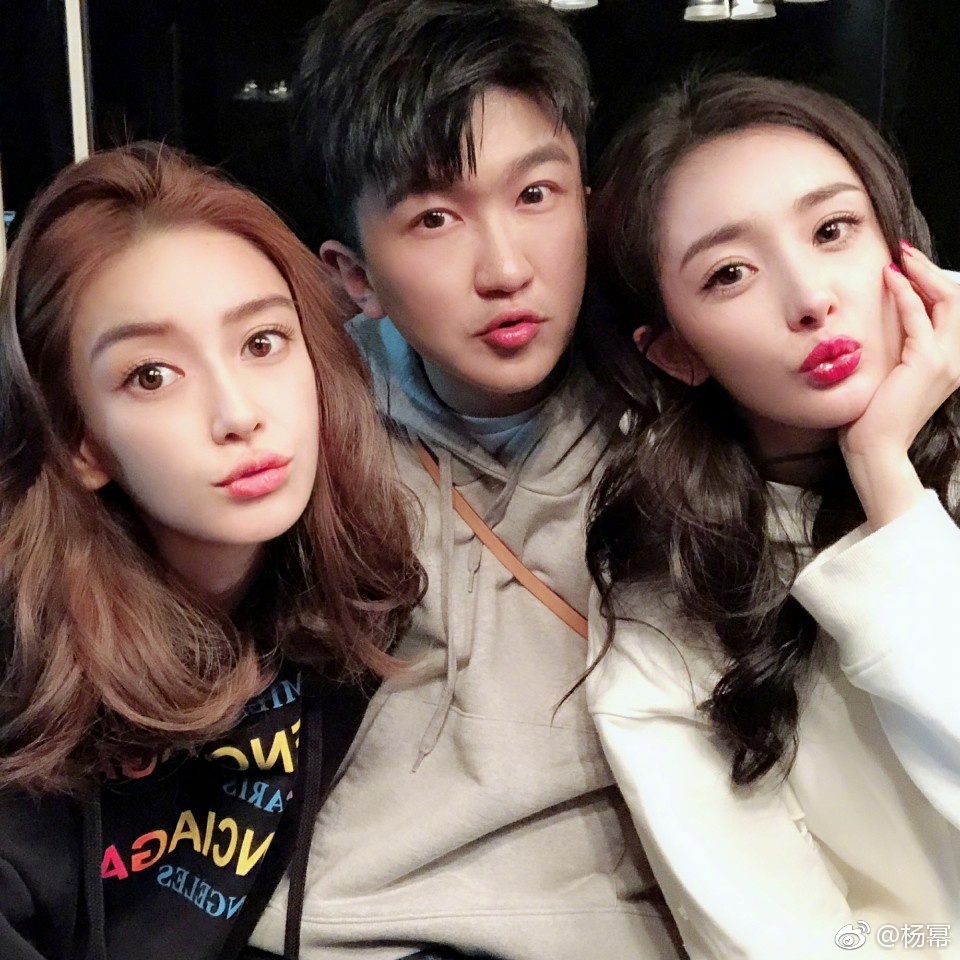 杨幂好人缘是假象私下人员差?而且大导演都 杨幂好人缘是假象私下人员差?而且大导演都