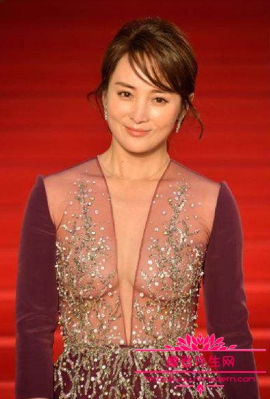 蒋勤勤在台湾有什么不光彩的历史(蒋勤勤早年)