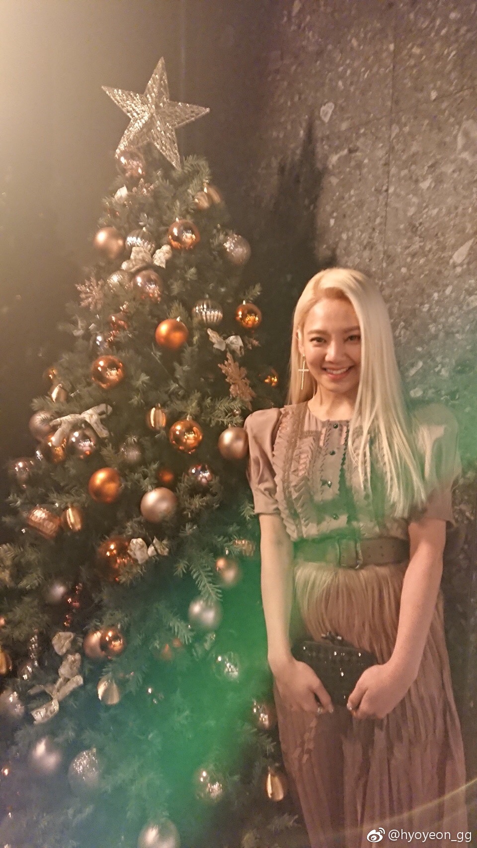 为什么孝渊solo不成功？林允儿金孝渊甩