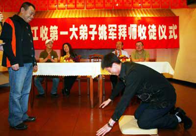 潘长江5个徒弟都是谁？韩兆和潘长江什么关(潘长江师傅是谁)