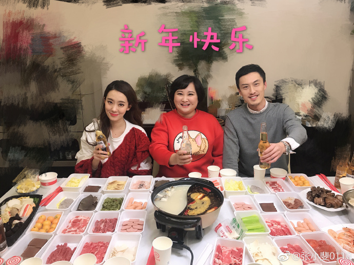 贾玲为什么捧张小斐俩人什么关系