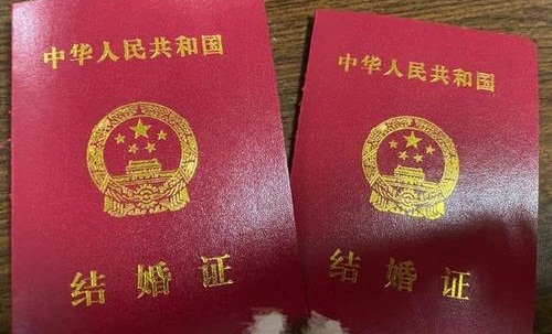 刘雨鑫老公是谁和高庆一官宣结婚引热议(刘鑫结婚了么)