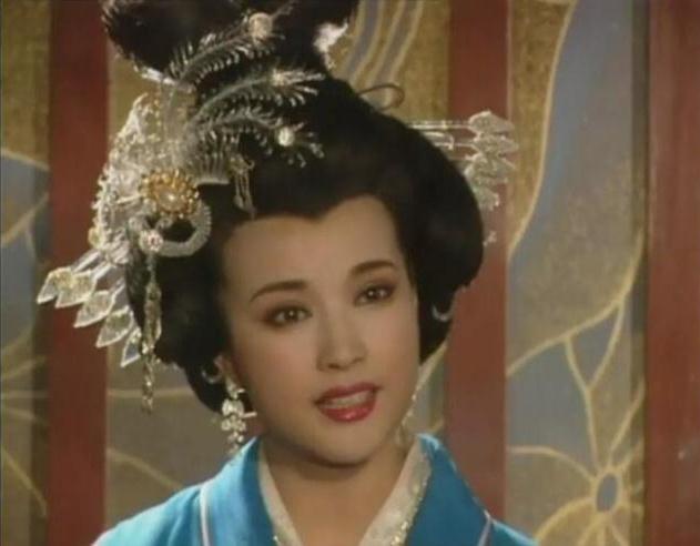 刘晓庆武则天妆容图片大全(刘晓庆版武则天化妆)