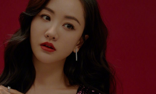 40岁的杨蓉美的惊人(杨蓉30岁)