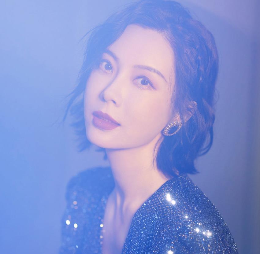 陈数为什么叫鹅、人间小草莓、拉拉