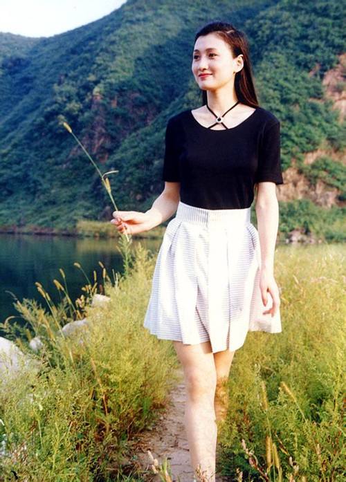 林芳兵目前还演戏吗?当年是谁害林芳兵 林芳兵目前还演戏吗?当年是谁害林芳兵