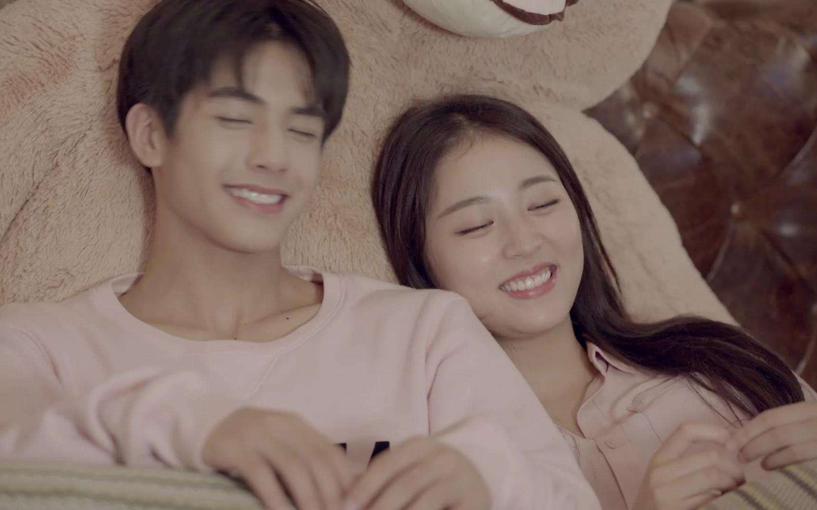 周雨彤怎么考上复旦的(周雨彤是复旦大学的)