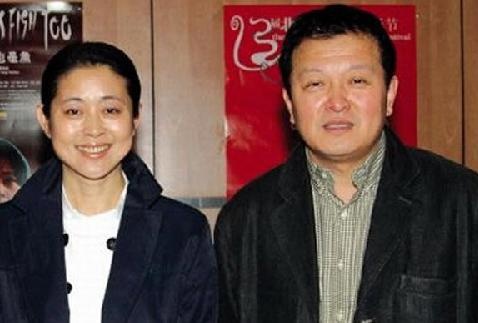 王文澜与倪萍为什么离婚？揭倪萍光鲜央视舞(倪萍的丈夫王文澜是干嘛的)