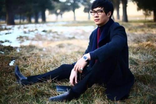 唐家三少现在身价多少？唐家三少妻子李默病