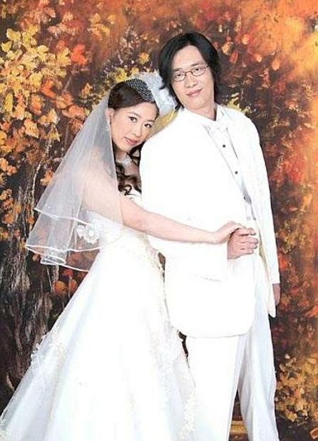 唐家三少现在身价多少？唐家三少妻子李默病