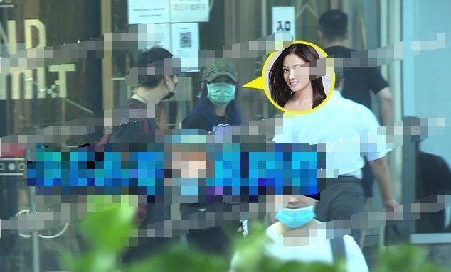 赵薇恋情疑曝光实锤(赵薇有几段恋情)