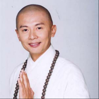 何宝生有老婆孩子吗？何宝生是不是同性恋？(何宝生的感情)