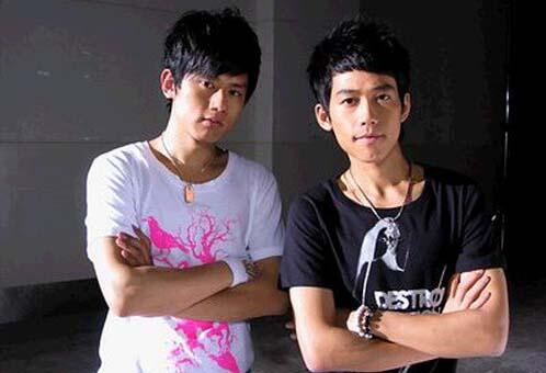 苏醒打人张杰关门因被李炜戴绿帽吗(苏醒李炜打架事件张杰)