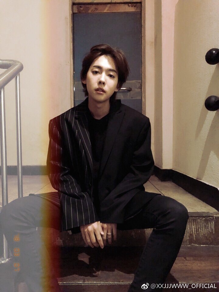 金秦禹最新吸血鬼写真照片