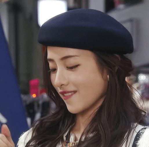 石原里美在日本是什么样的地位(石原里美在日本好比中国的)