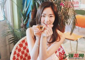 蔡秀彬整容前后对比图(蔡秀彬生活照) 蔡秀彬整容前后对比图(蔡秀彬生活照)