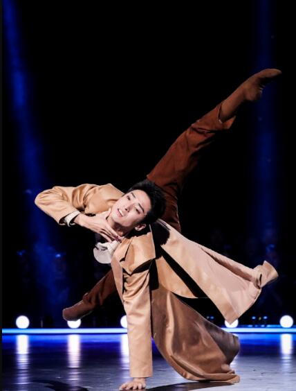 李响是春晚的领舞吗(李响春晚舞蹈)