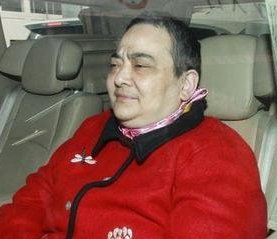 何超雄怎么这么丑？何超雄年轻时候的照片组