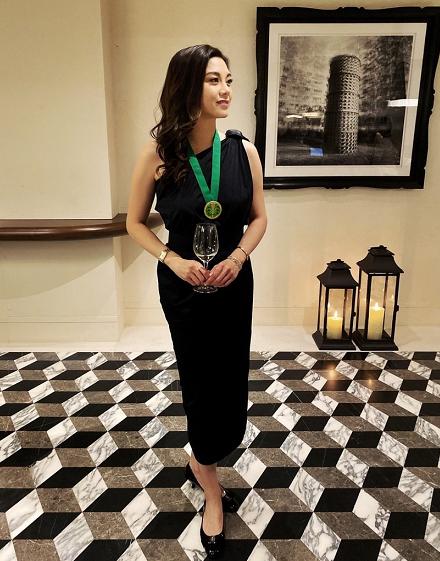 廖碧儿和杨幂谁漂亮?廖碧儿现状如何为什么 廖碧儿和杨幂谁漂亮?廖碧儿现状如何为什么