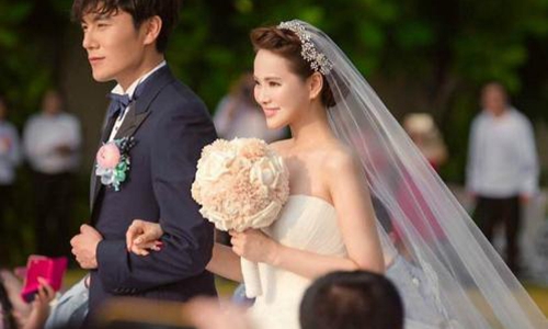 秦昊伊能静怎么认识的?秦昊真的很爱伊能静(秦昊与伊能静怎么相识)