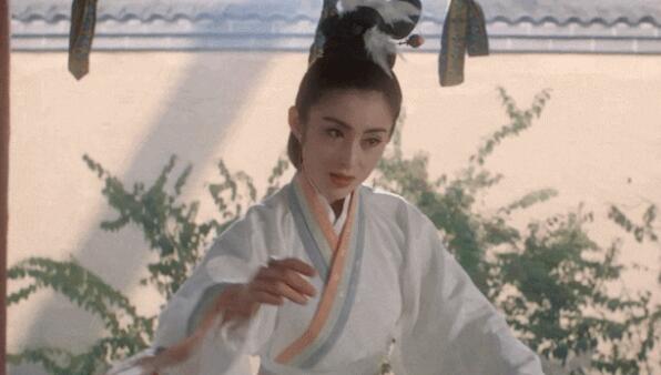 张敏或将复出51岁嫩如少女(53岁张敏近况)